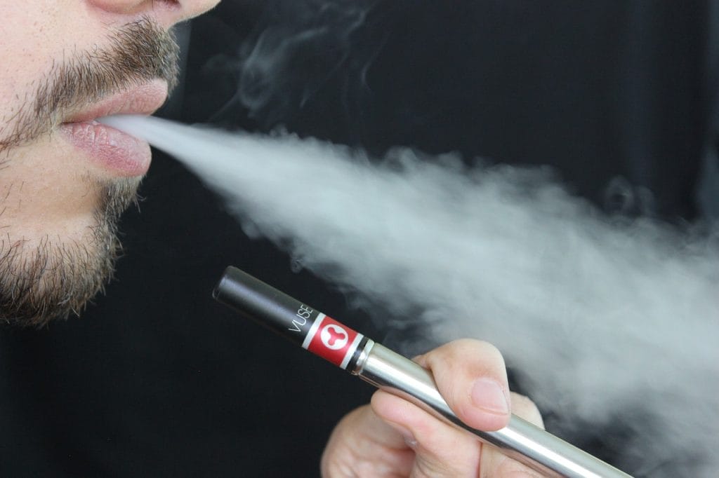 Observing Vape Pen Etiquette in Public Settings Vape Pen